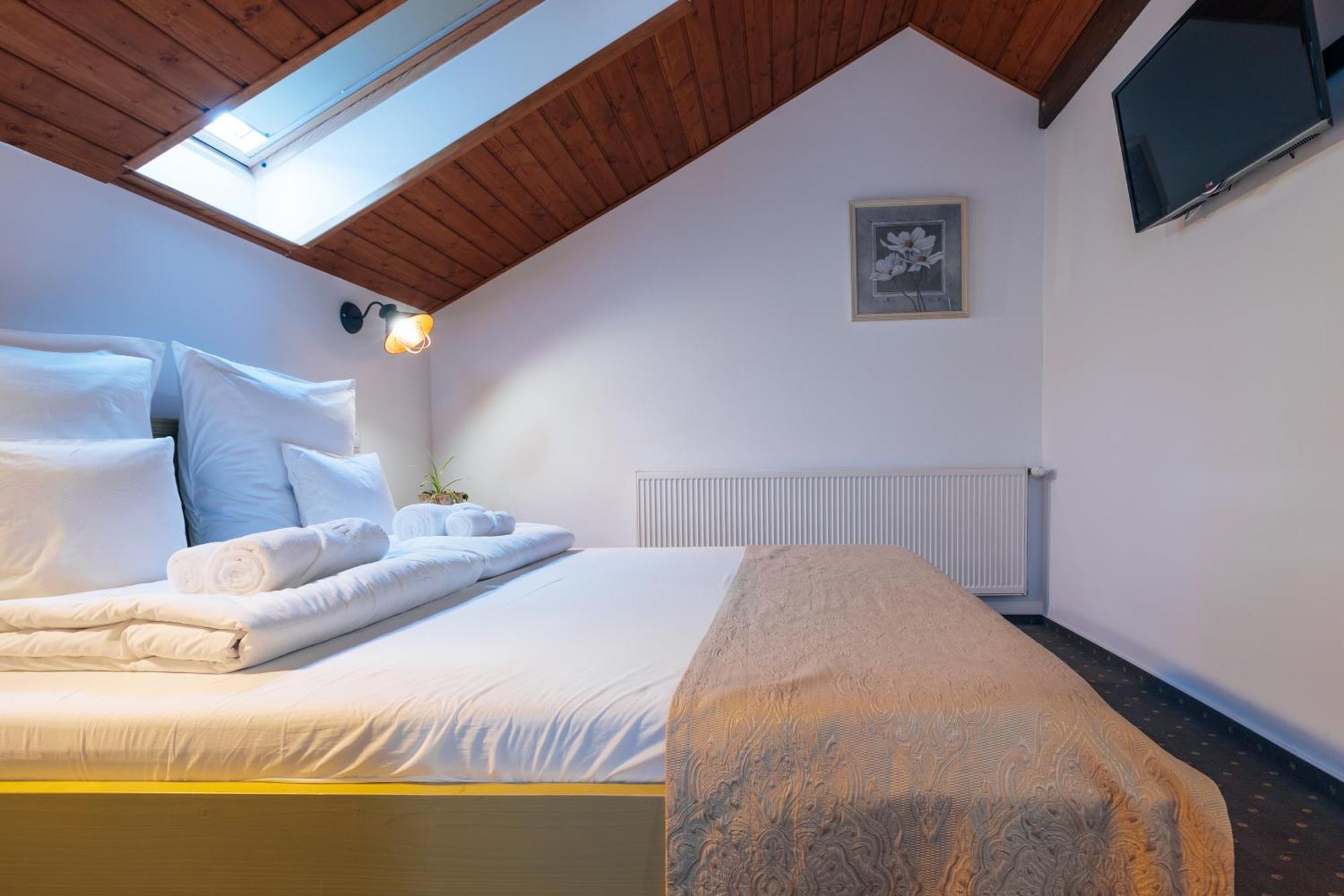 Zumzet Bed & Breakfast Şelimbăr Bagian luar foto