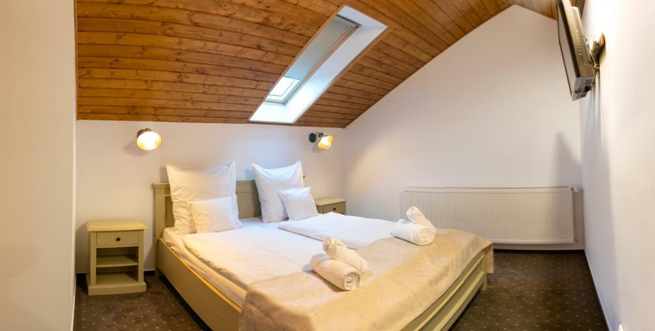 Zumzet Bed & Breakfast Şelimbăr Bagian luar foto