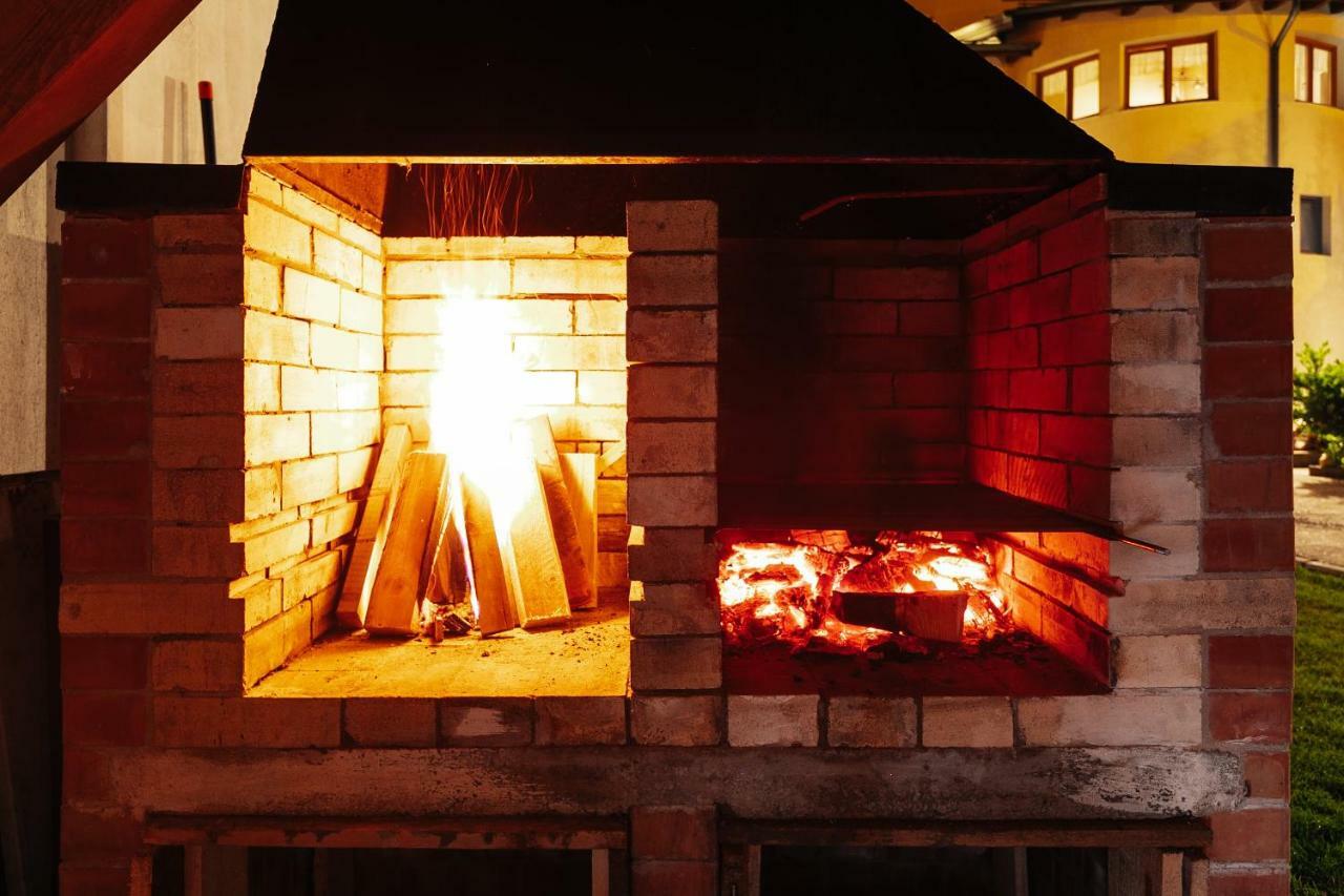 Zumzet Bed & Breakfast Şelimbăr Bagian luar foto