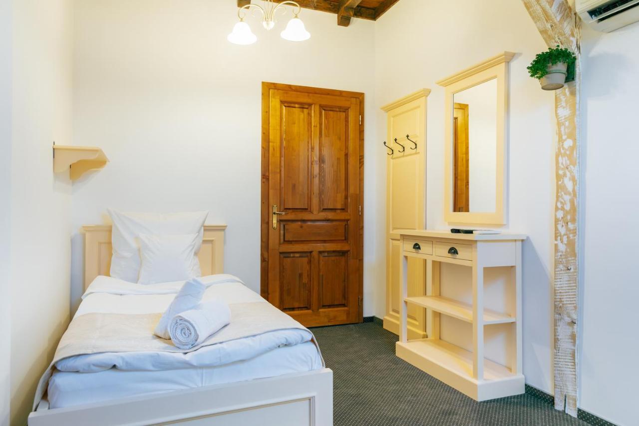 Zumzet Bed & Breakfast Şelimbăr Bagian luar foto